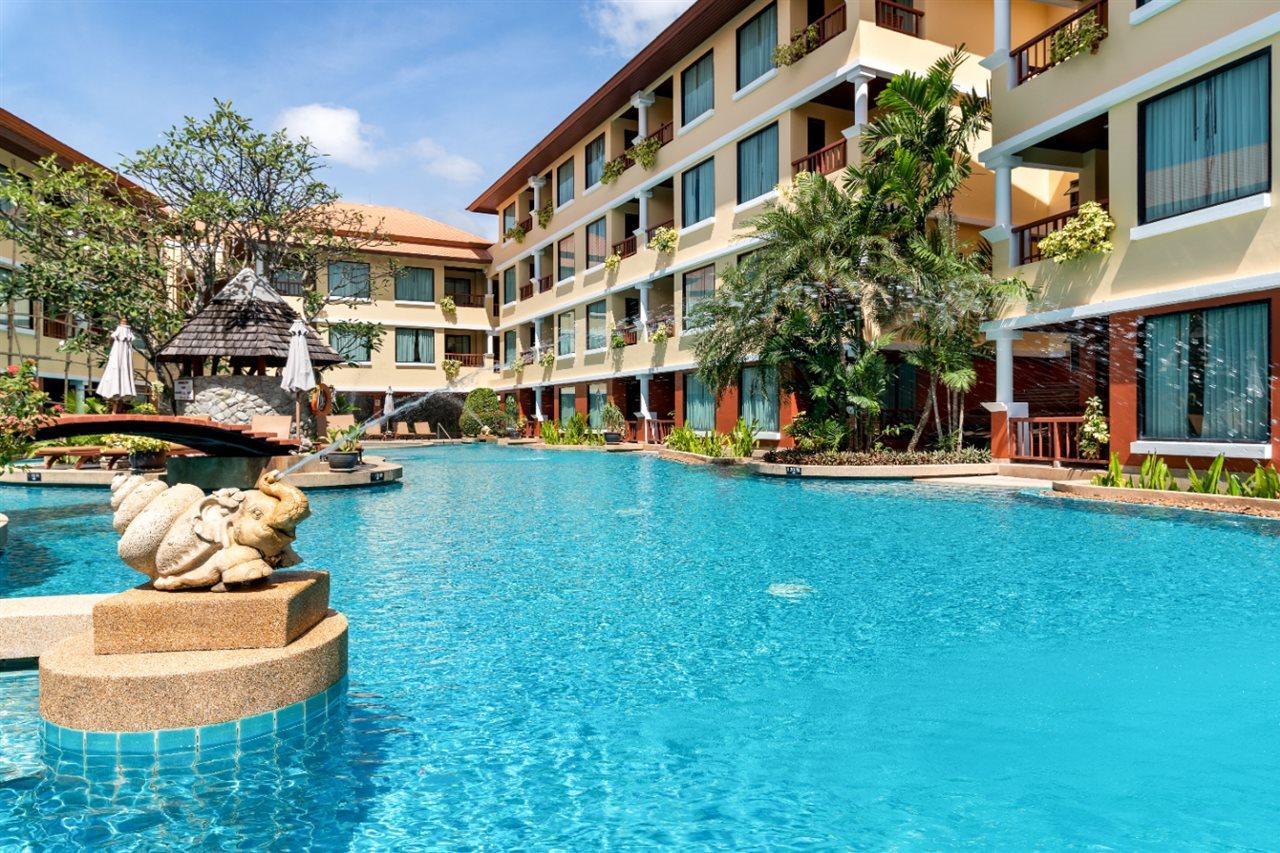 Patong Paragon Resort & Spa Sha Extra Plus Εξωτερικό φωτογραφία The Royal Paradise Hotel & Spa
