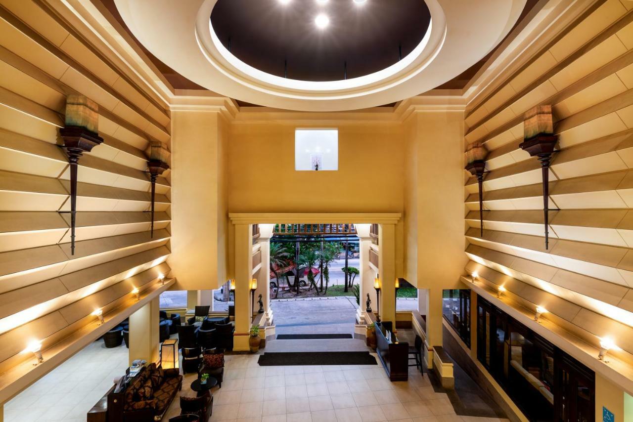 Patong Paragon Resort & Spa Sha Extra Plus Εξωτερικό φωτογραφία Lobby
