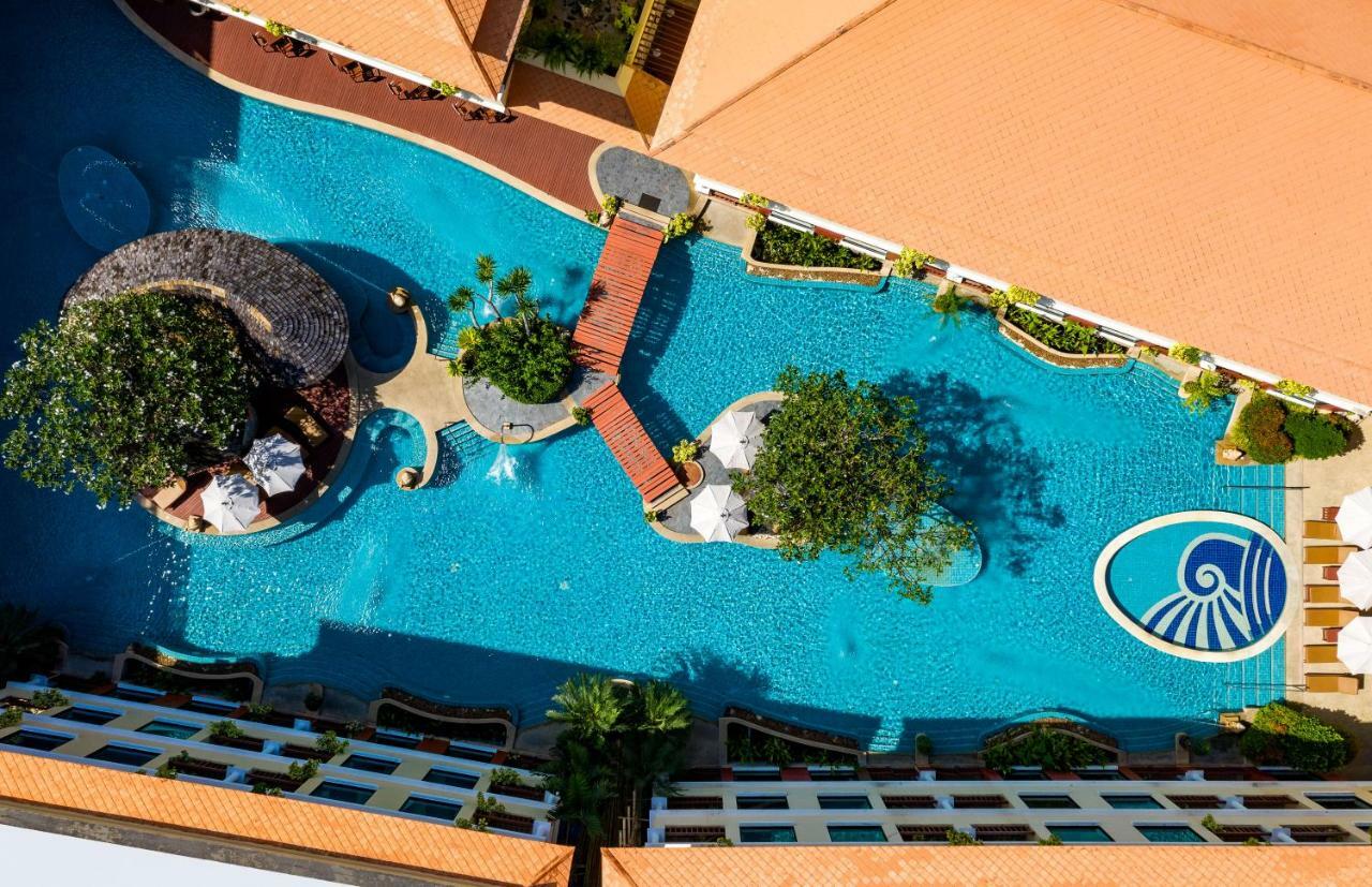 Patong Paragon Resort & Spa Sha Extra Plus Εξωτερικό φωτογραφία Aerial view of the pool at the Royal Wing Hotel